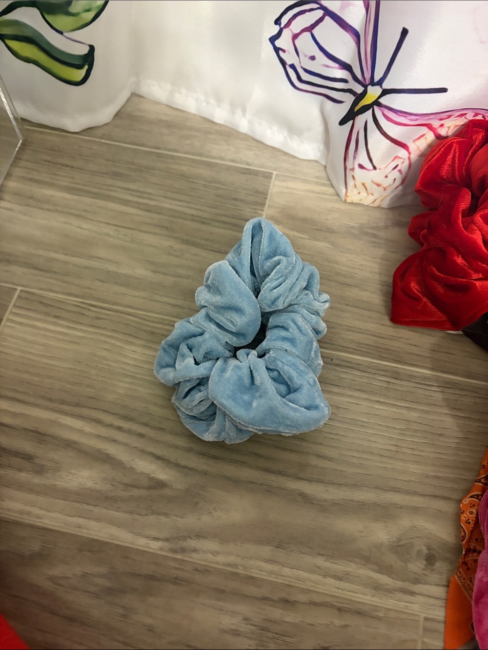 Kids Velvet Scrunchie - Light Blue